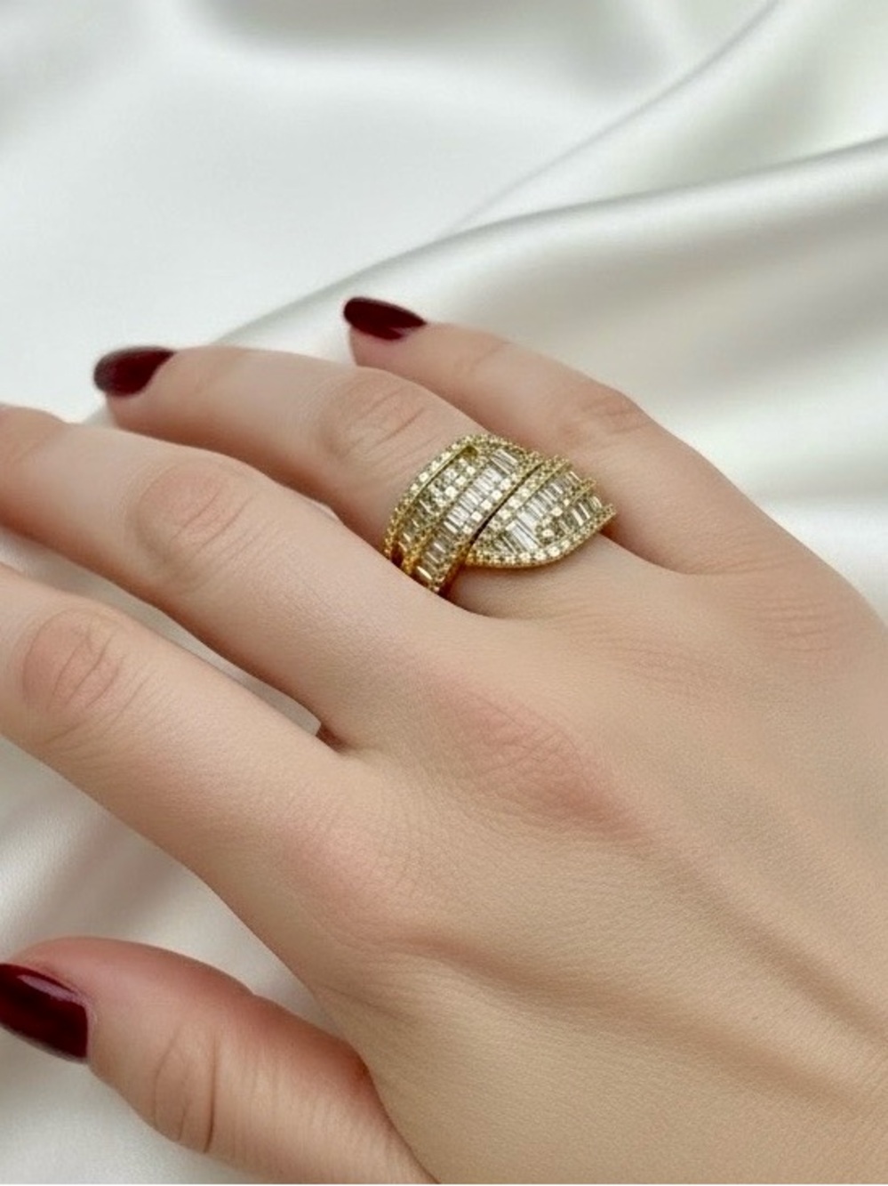 Gold Filled White Sapphire Ring Size 7 - Picture 5 of 8